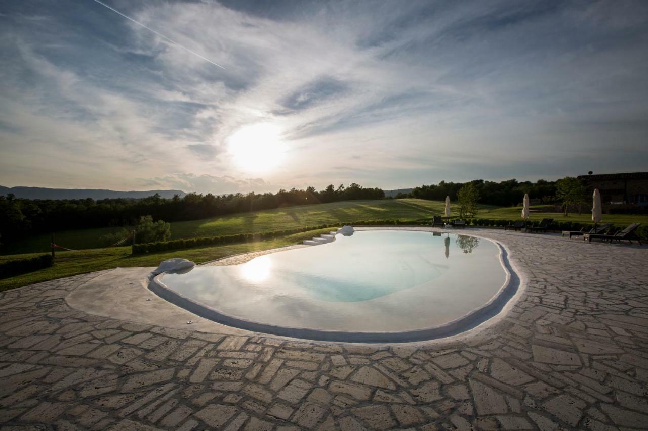 Tenuta Le Tre Virtù Scarperia Esterno foto